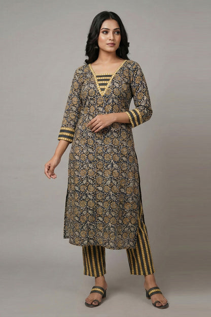Black Kalamkari Slited Kurti Set