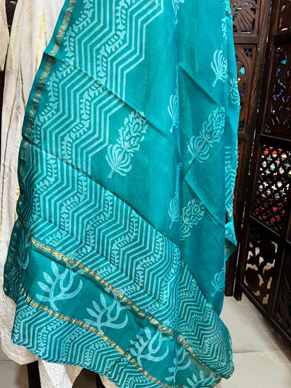Indigo Floral Block & Zig Zag Chanderi Dupatta