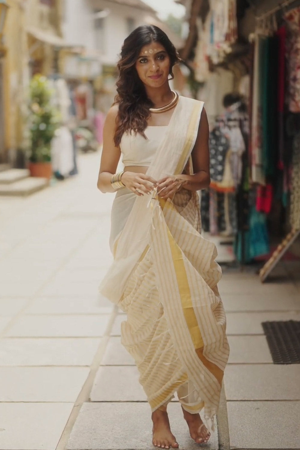 Handloom Off-white Kasavu Saree