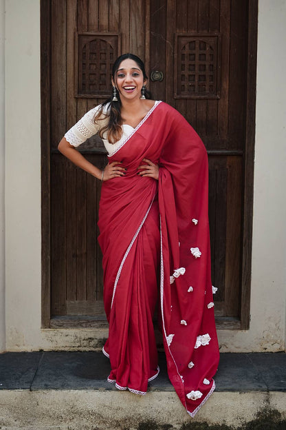 Red Mul Cotton Saree With Crochet Lace detailing