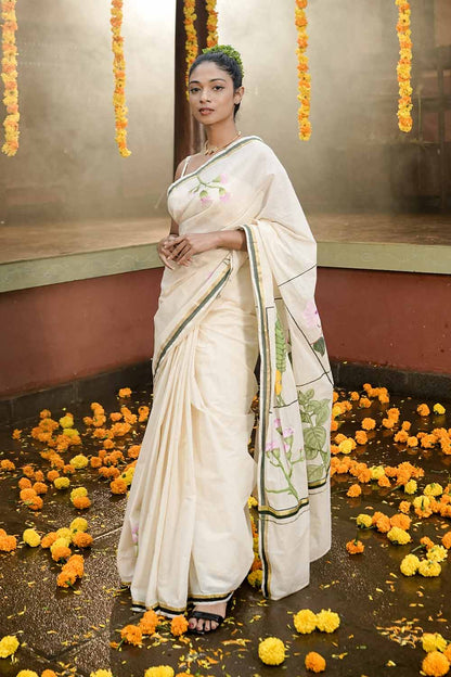 Dhashapushpam Handpainted Kerala Saree