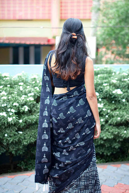 Black & White Dabu Printed Saree