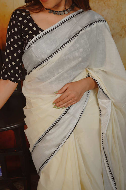 Kerala Saree With Silver & Black Temple Border