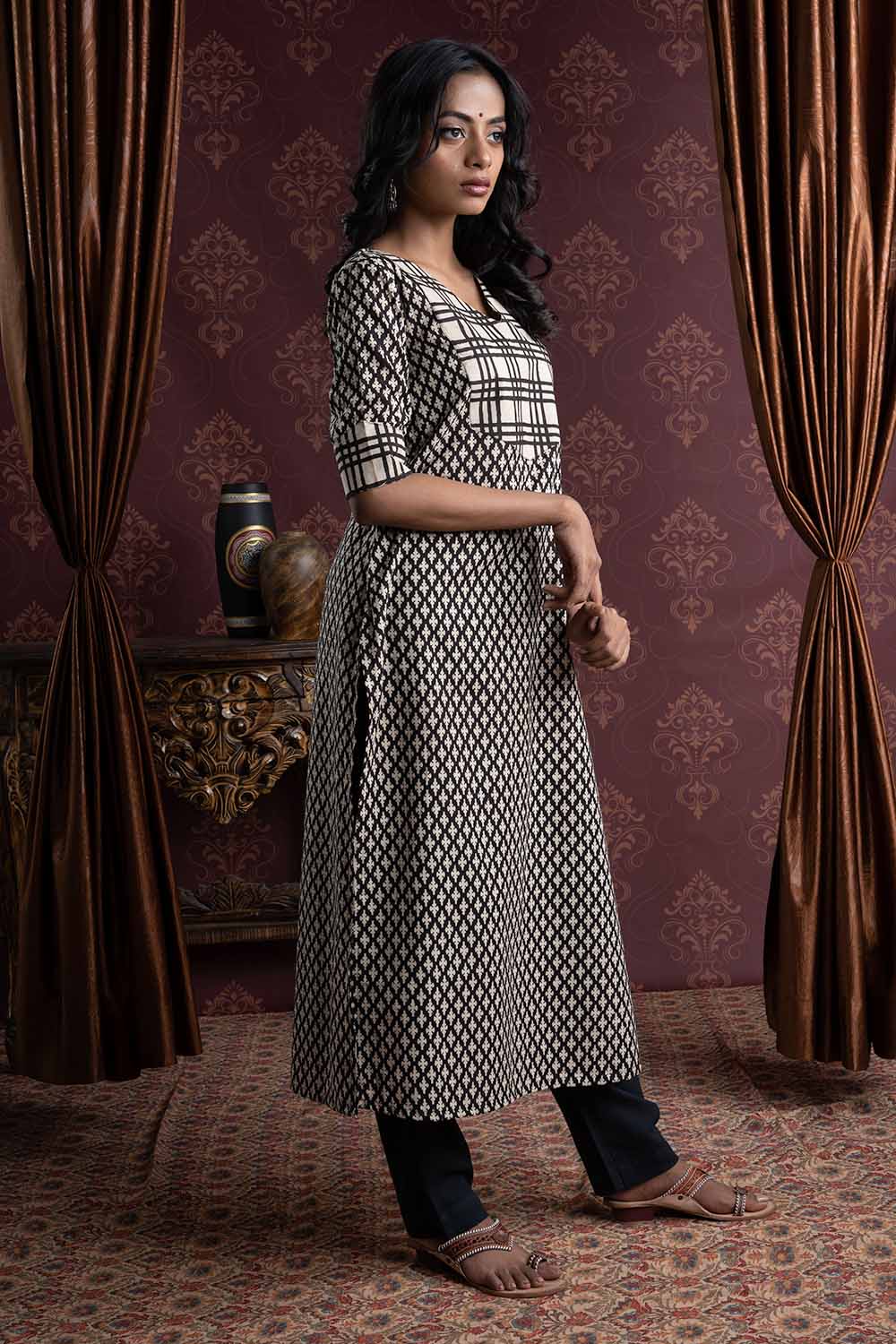 Buy Latest Designer Kurtis Online for Woman | Handloom, Cotton, Silk Designer  Kurtis Online - Su… | Silk kurti designs, Kurti designs party wear, Kurti  neck designs